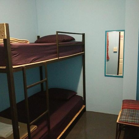J Giant Hostel Chiang Mai Zewnętrze zdjęcie