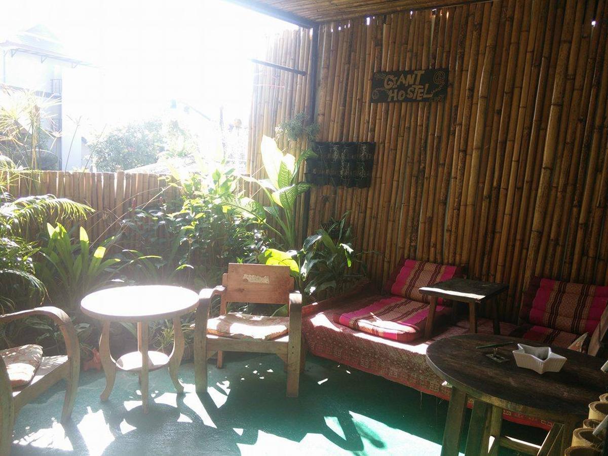 J Giant Hostel Chiang Mai Zewnętrze zdjęcie