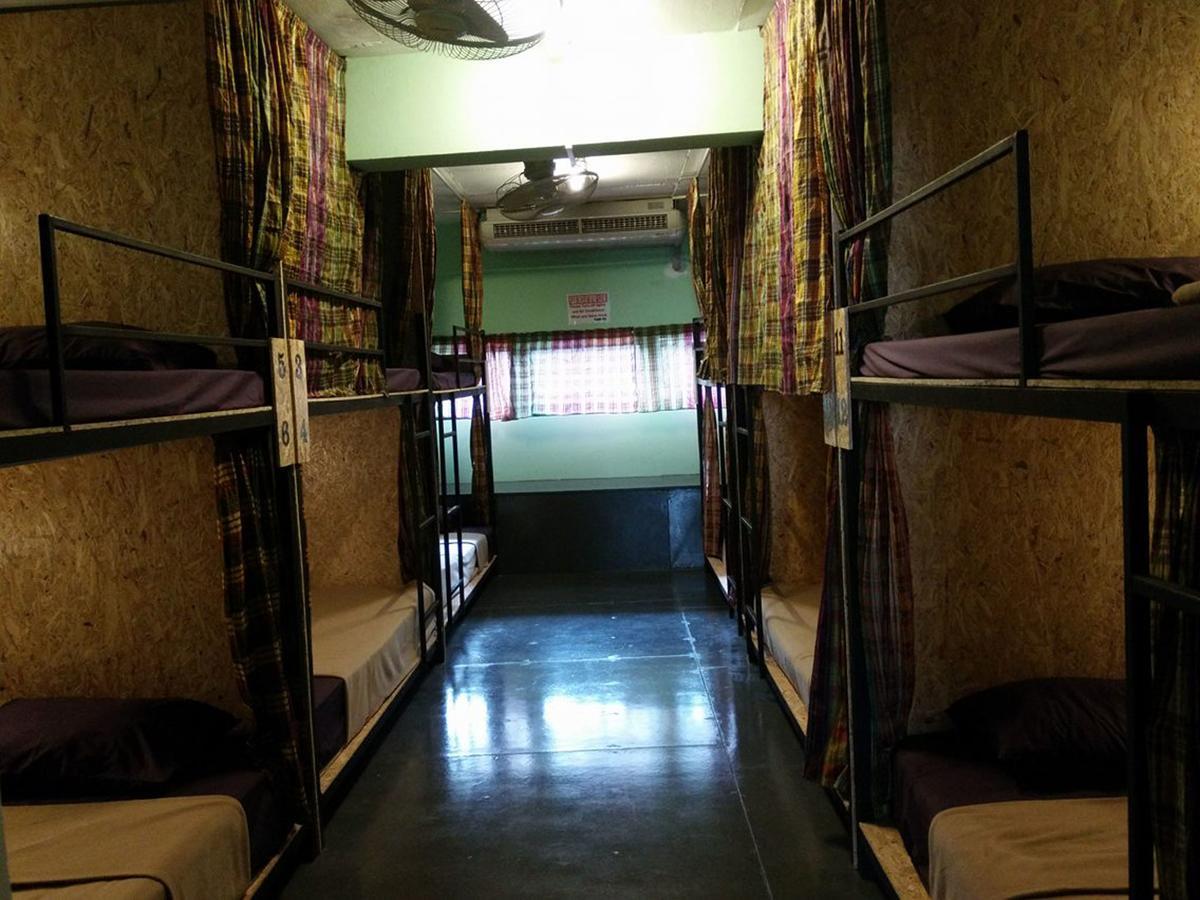 J Giant Hostel Chiang Mai Zewnętrze zdjęcie