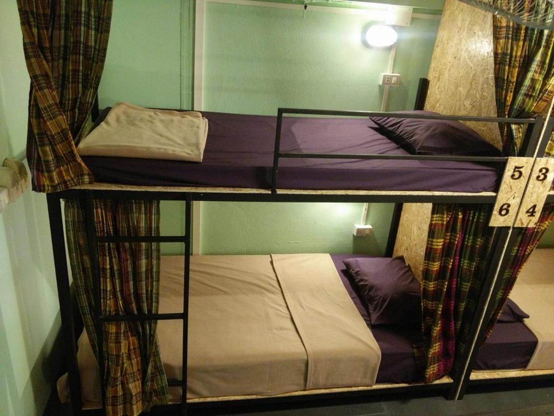 J Giant Hostel Chiang Mai Zewnętrze zdjęcie