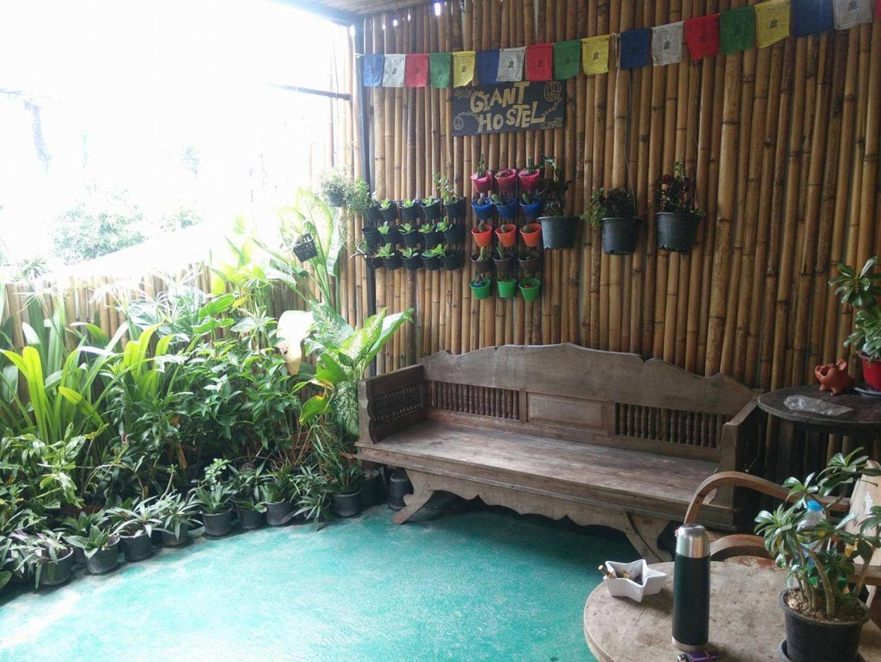 J Giant Hostel Chiang Mai Zewnętrze zdjęcie