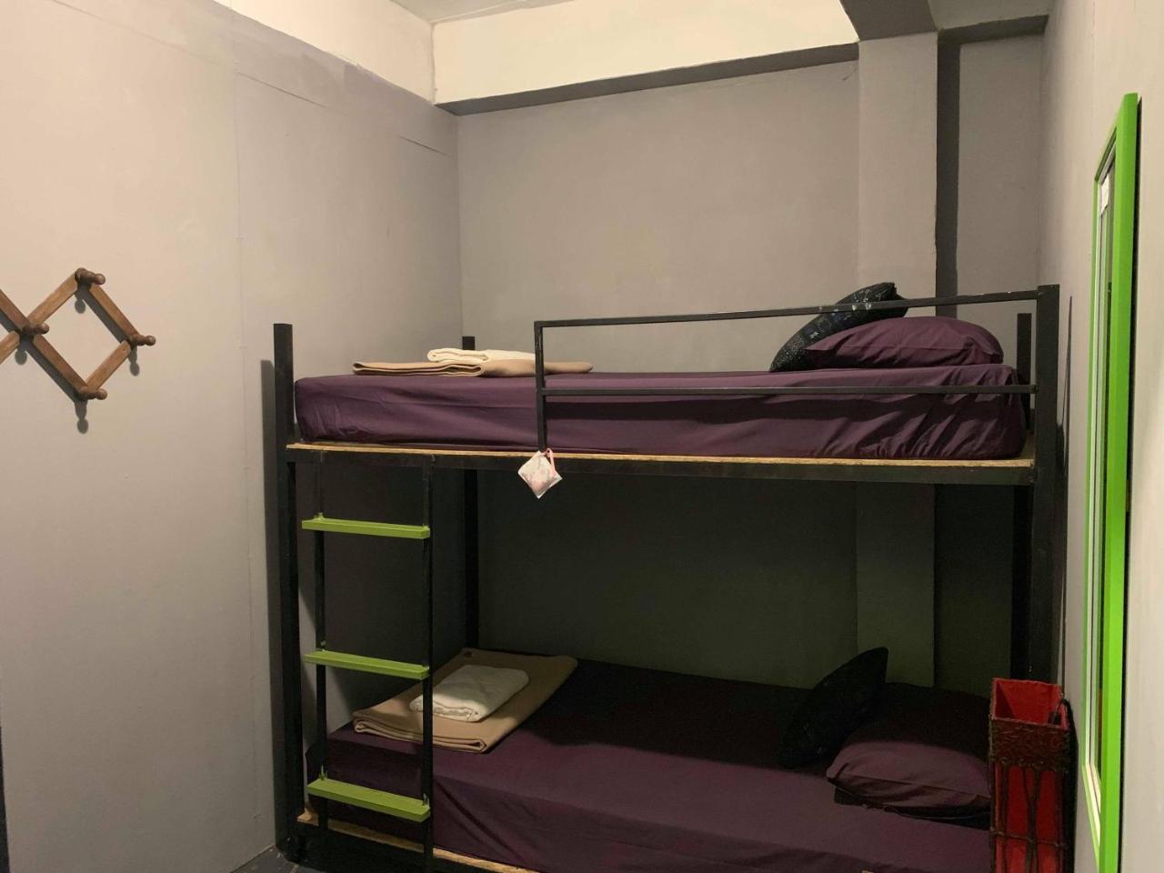 J Giant Hostel Chiang Mai Zewnętrze zdjęcie