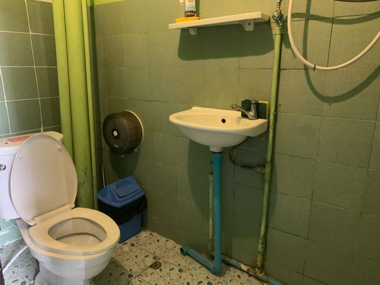 J Giant Hostel Chiang Mai Zewnętrze zdjęcie