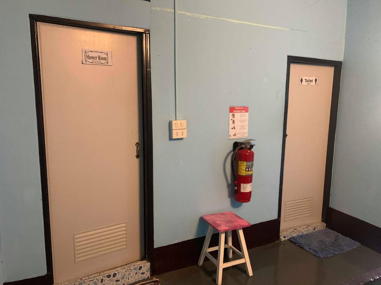 J Giant Hostel Chiang Mai Zewnętrze zdjęcie