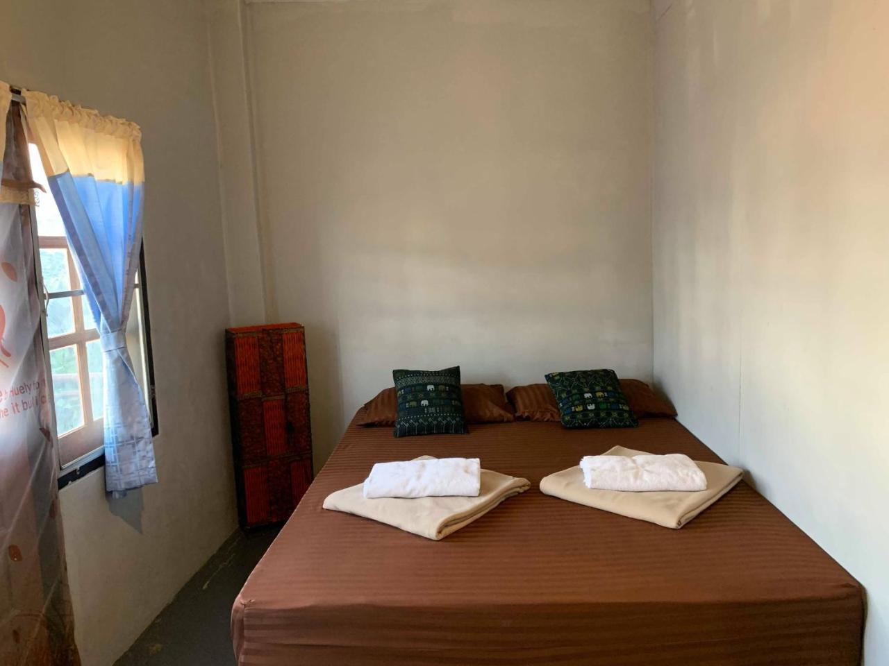 J Giant Hostel Chiang Mai Zewnętrze zdjęcie