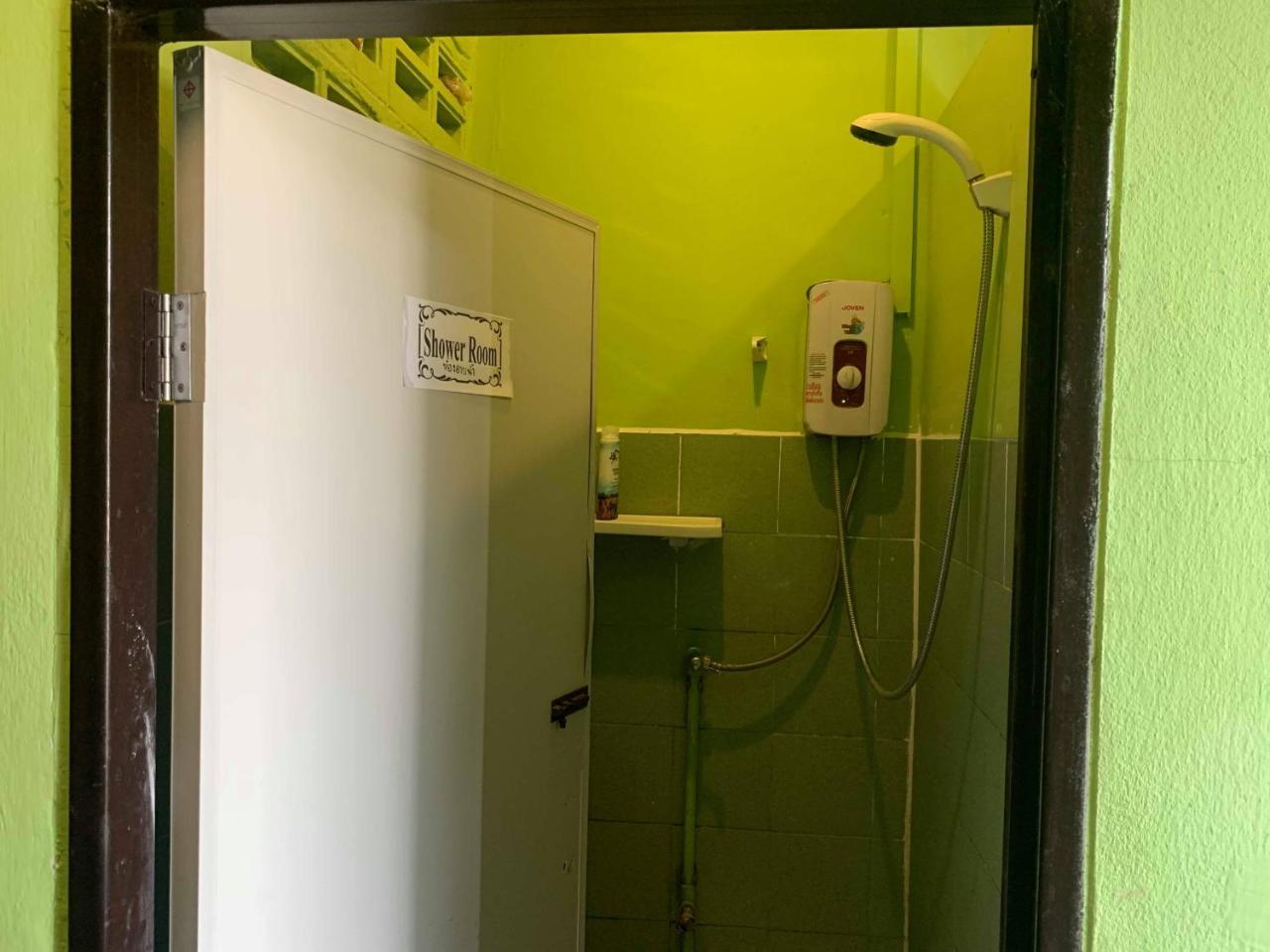 J Giant Hostel Chiang Mai Zewnętrze zdjęcie