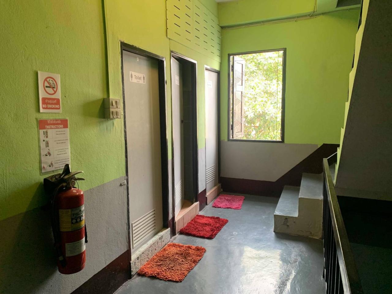 J Giant Hostel Chiang Mai Zewnętrze zdjęcie